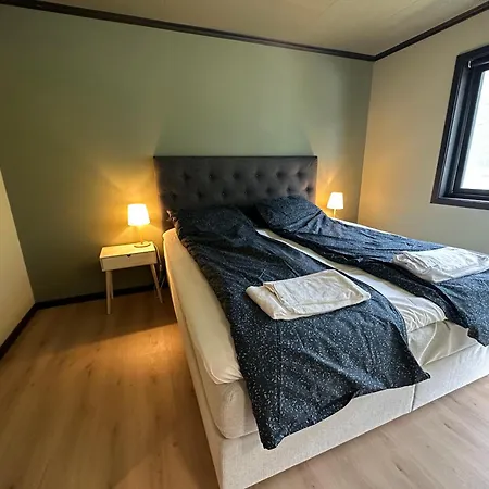Leilighet Naert Sentrum Stryn
